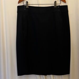 Classic Deep Navy Women's Pencil Skirt - Sleek Office Staple